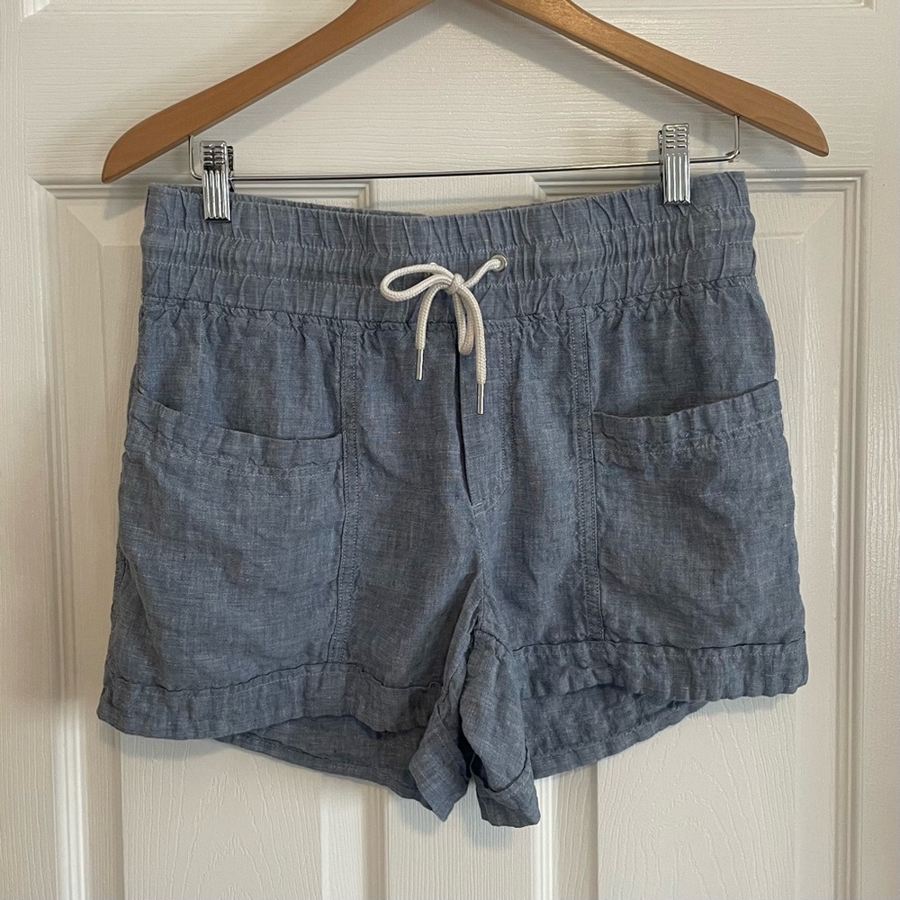 Athleta Cabo Linen 4” Short Size 6 Light Blue Elastic Waist Lagenlook Drawstring